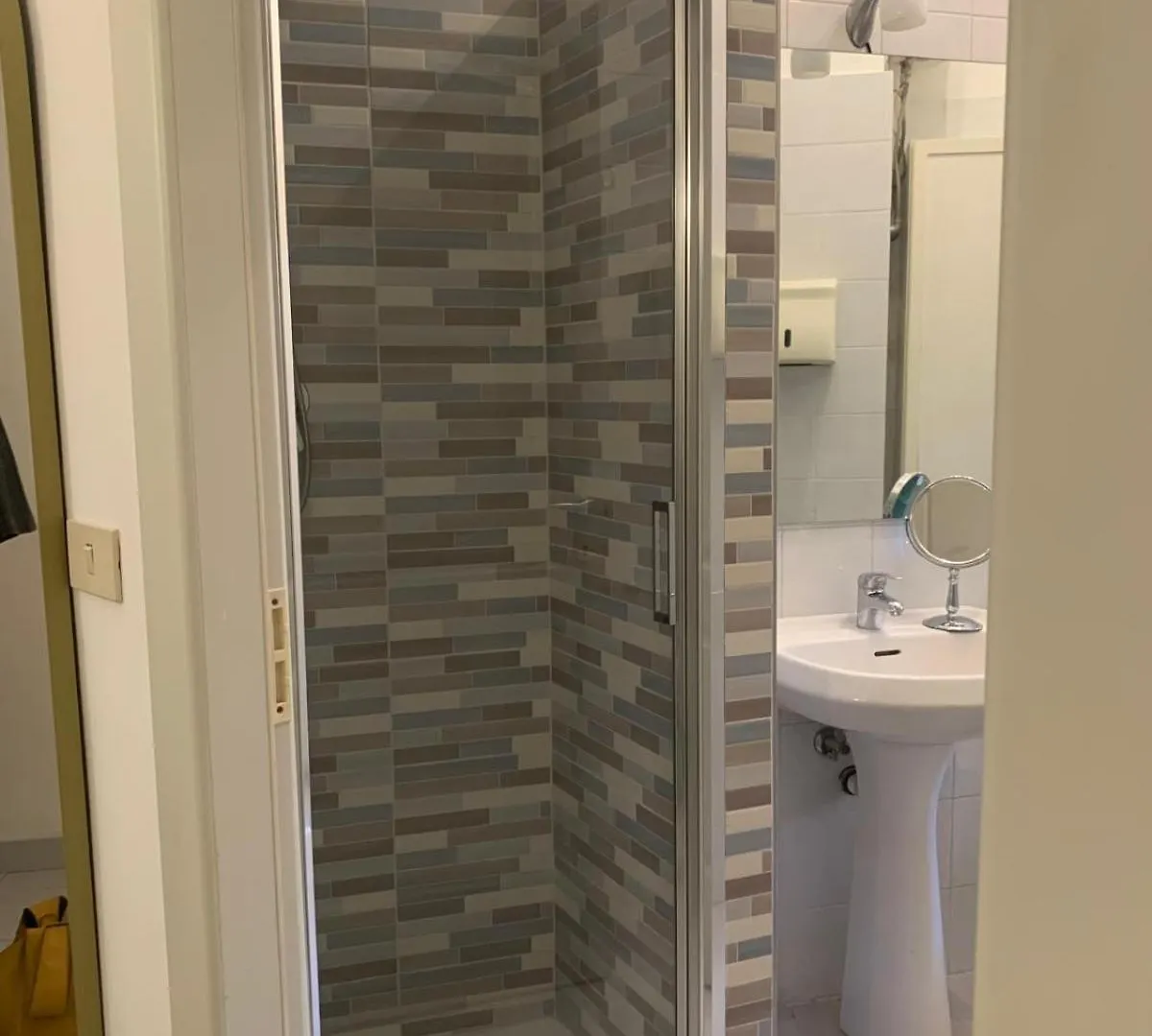 Apartment Appartamento Degli Eroi Rome Italy